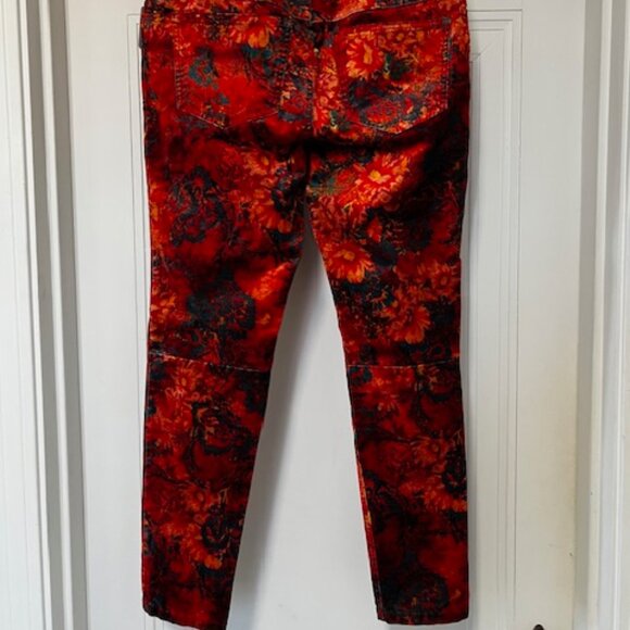 Free People Lennon Floral Velvet Skinny Pants, size 10, Red/Orange (NWT) - Picture 16 of 16
